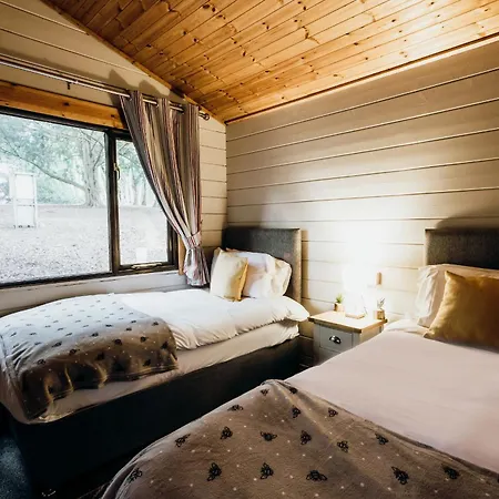 Sherwood Castle By Liv Retreats Nottingham Room photo