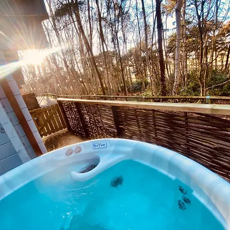 Sherwood Castle By Liv Retreats Nottingham Exterior photo